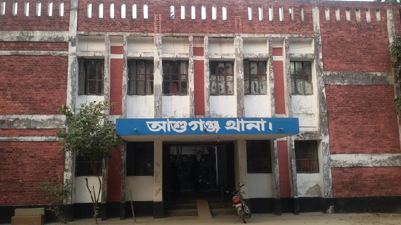 আশুগঞ্জে ট্রাক-মোটরসাইকেল সংঘর্ষ, নিহত ২